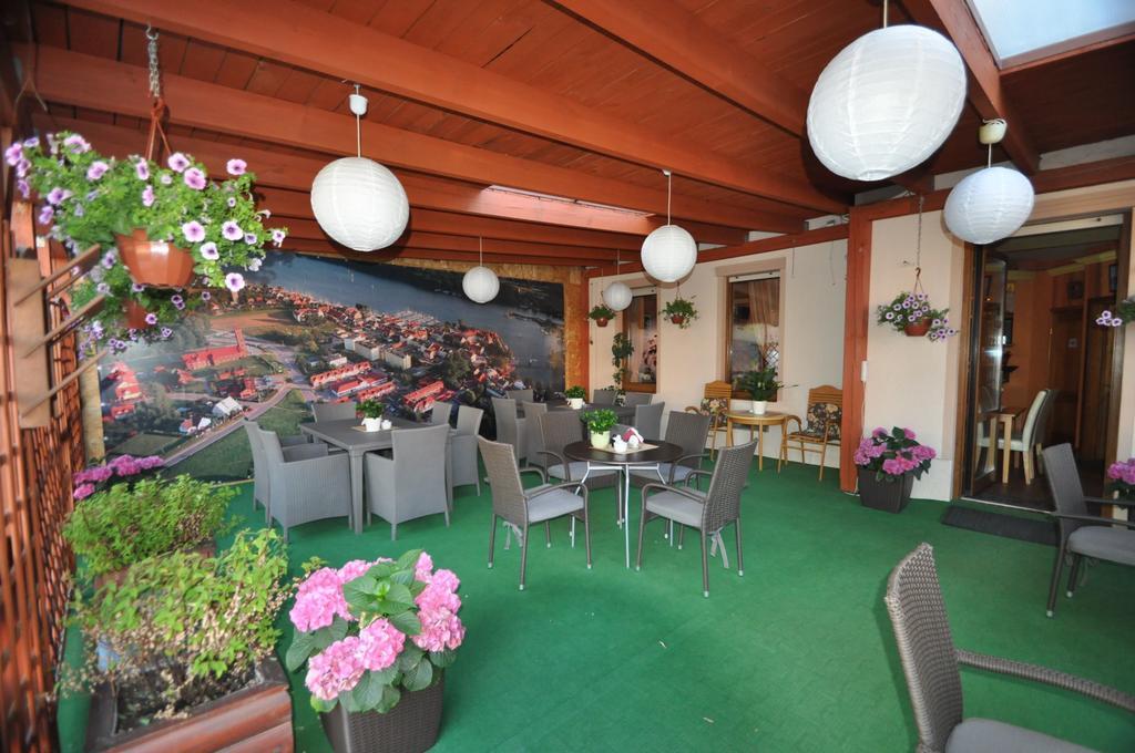 Aparthotel Mikolajki Esterno foto